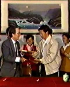 免费在线观看《雾散云开》