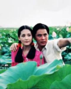 免费在线观看完整版国产剧《男儿女儿好看时》